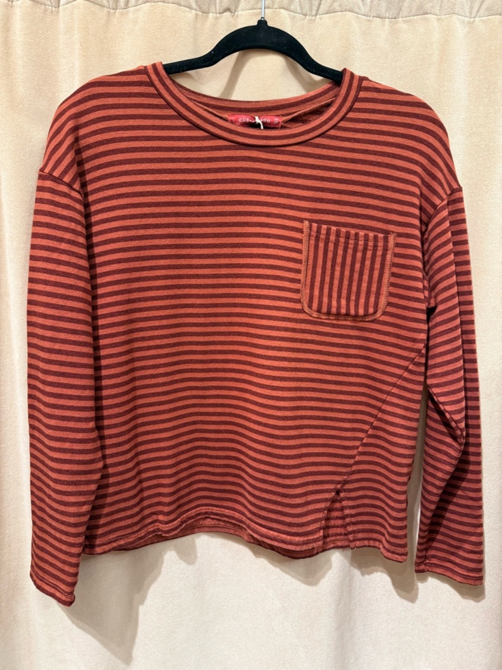 Cut Loose Cropped One Pocket Sweatshirt